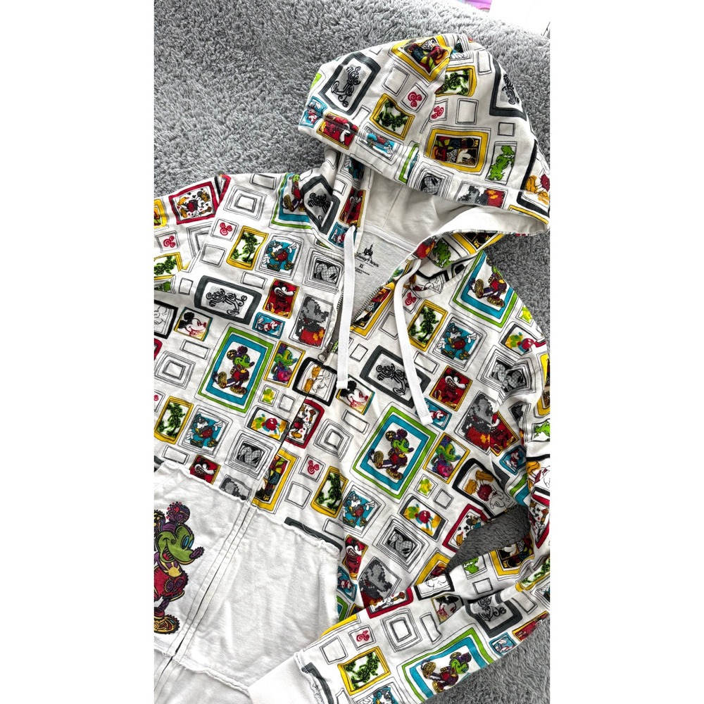 Disney Parks womens XL zip up graphic hoodie Souvenir cartoon multicolor mickey